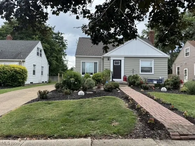 2725 Walbrook Avenue, Cleveland, OH 44109 - #2
