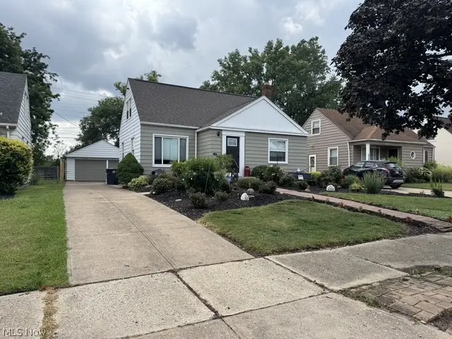 2725 Walbrook Avenue, Cleveland, OH 44109 - #3