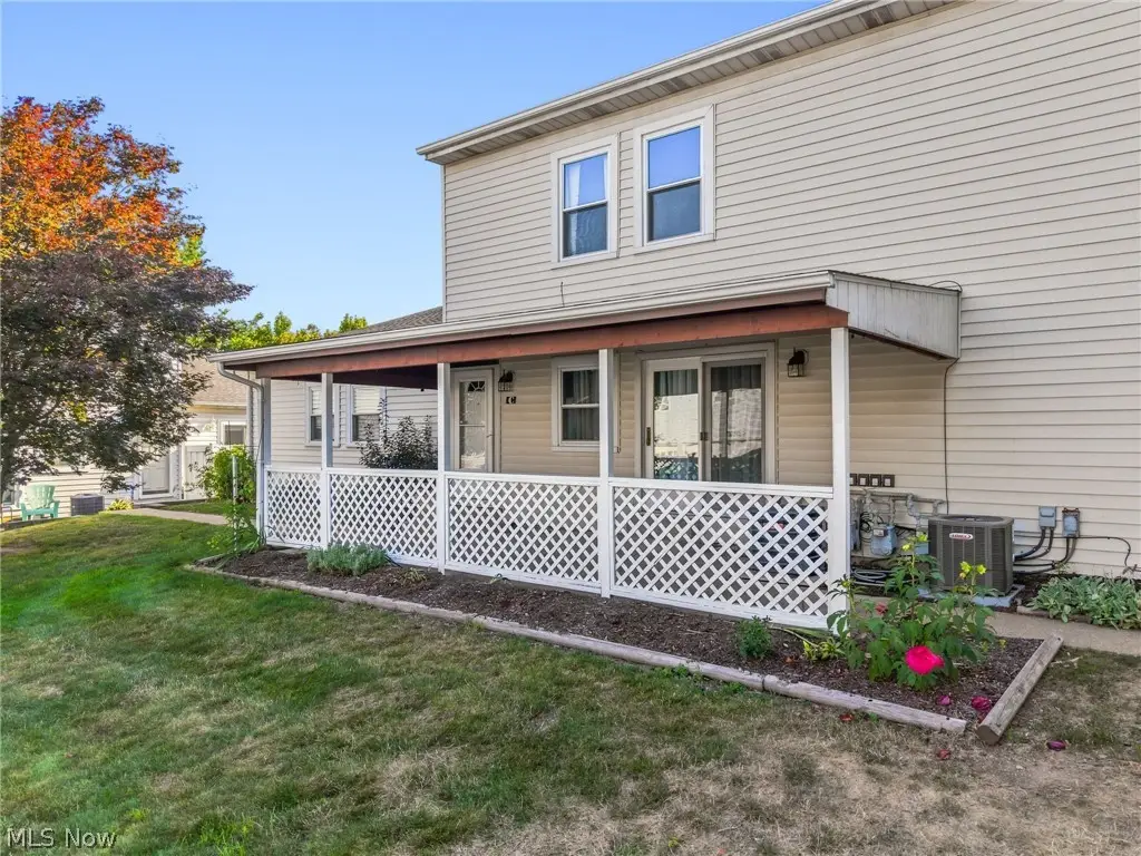 2547 Royal County Down #C, Uniontown, OH 44685 - #1