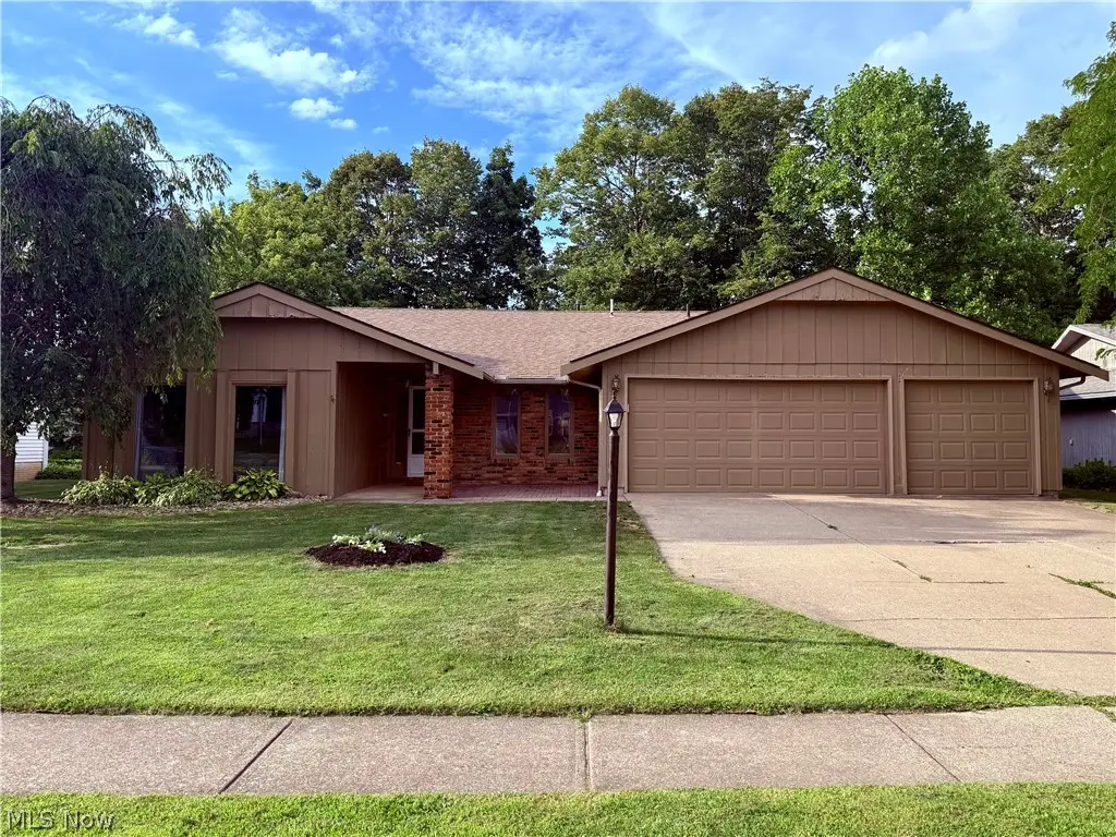 14360 Walking Stick Way, Strongsville, OH 44136 - #1