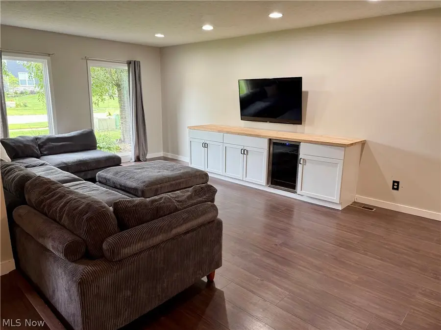 14360 Walking Stick Way, Strongsville, OH 44136 - #3