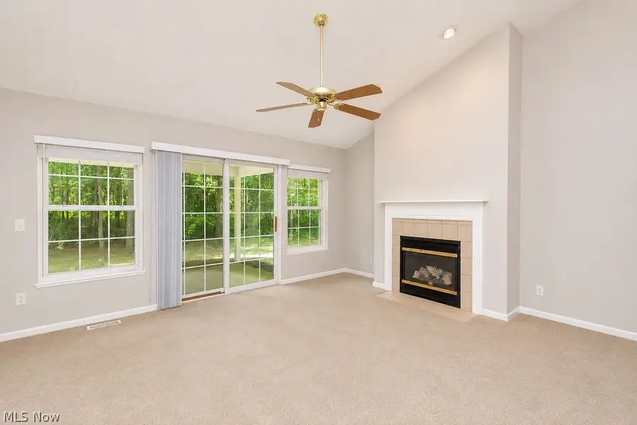 9020 Ashwood Court, Olmsted Falls, OH 44138 - #3