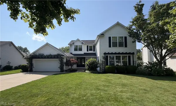 907 Glenview Drive, Huron, OH 44839