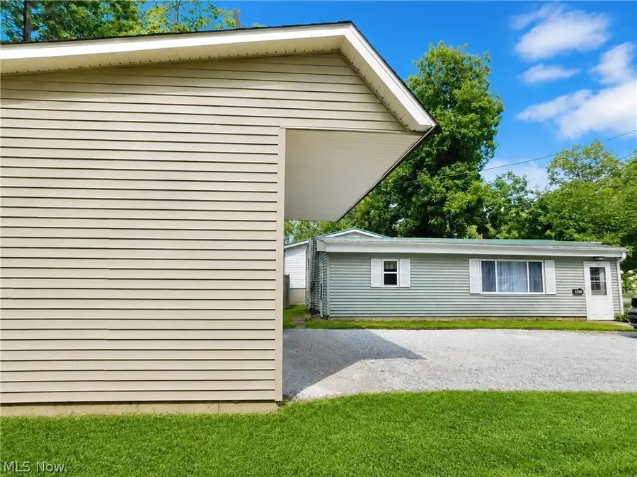 5108 University Drive, Geneva On The Lake, OH 44041 - #3