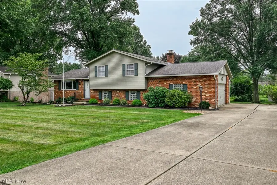 5610 Comanche Nw Street, North Canton, OH 44720 - #2