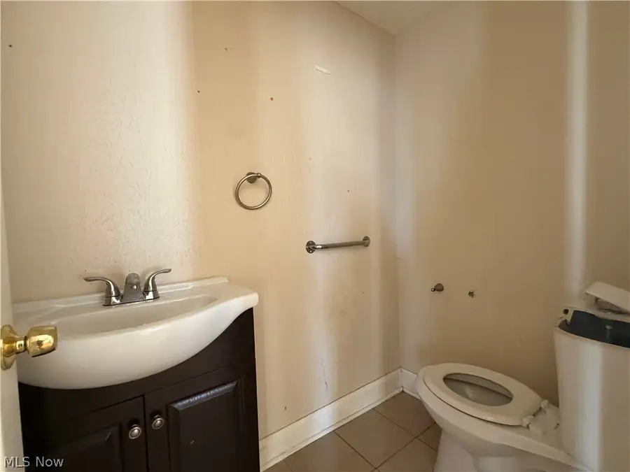 21443 Ball Avenue, Euclid, OH 44123 - #3