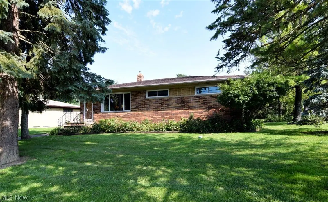 3000 W Sprague Road, Parma, OH 44134 - #1