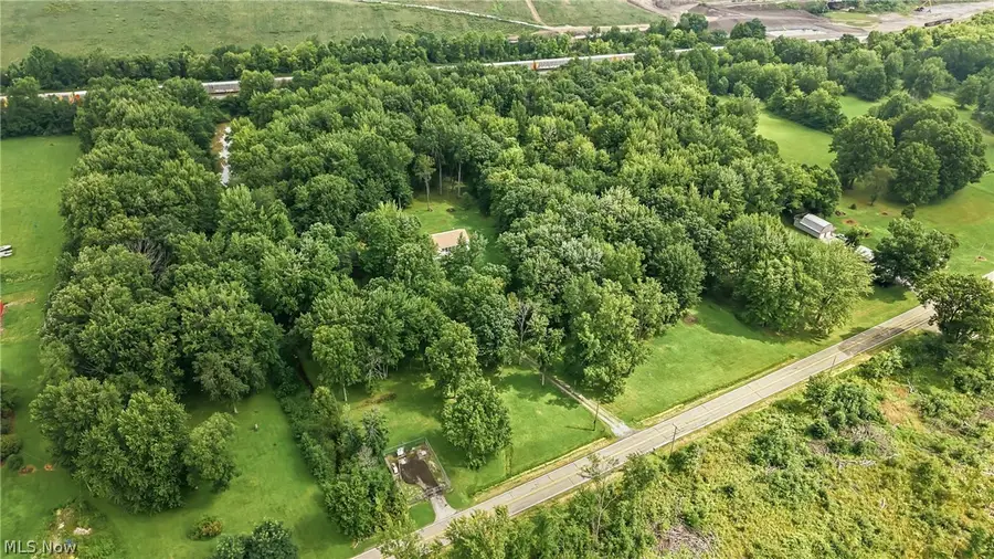 2930 Selkirk Bush Sw Road, Warren, OH 44481 - #3
