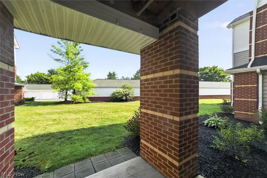 23002 Chandlers Lane #105, Olmsted Falls, OH 44138 - #3