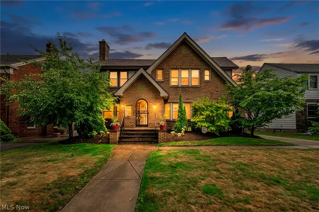 4589 S Hills Drive, Cleveland, OH 44109 - #1