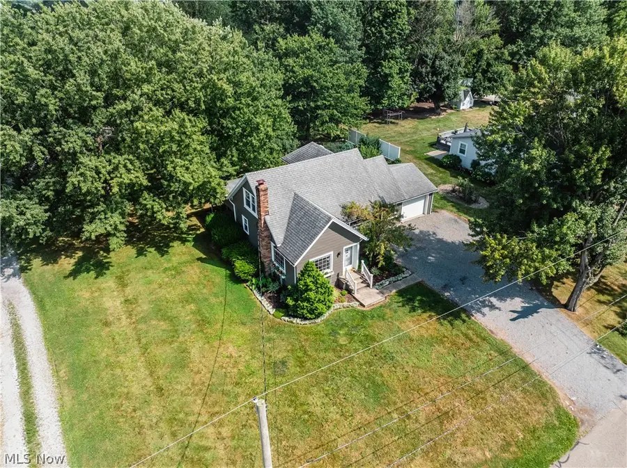 347 Bahlor St Sw, Sugarcreek, OH 44681 - #3