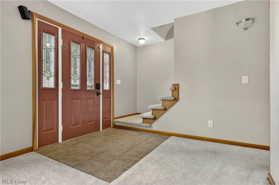 924 Pittsburg Nw Avenue, North Canton, OH 44720 - #2