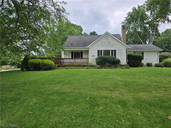 1472 Northeast Avenue, Tallmadge, OH 44278