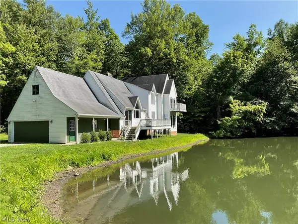 15585 Kidd Drive, Newbury, OH 44065