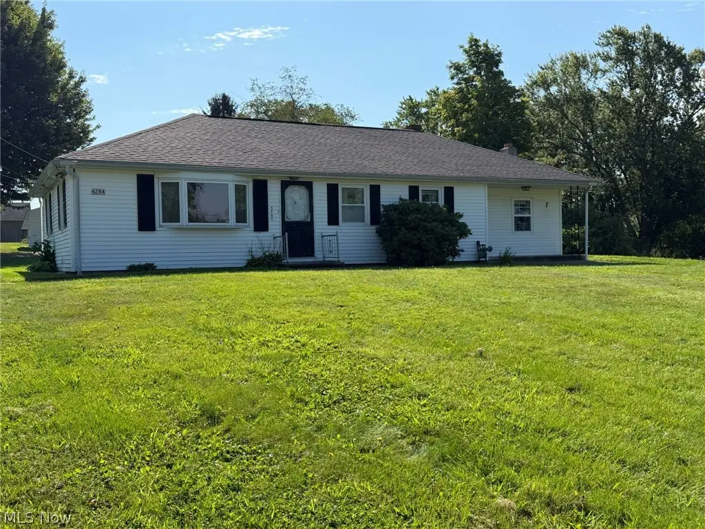 4284 Swallen Avenue, Louisville, OH 44641 - #1