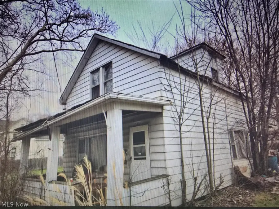 5964 Engel Avenue, Cleveland, OH 44127 - #2