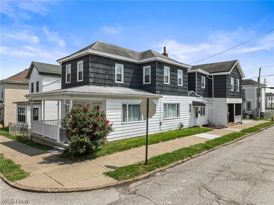523 Washington Street, Martins Ferry, OH 43935 - #2