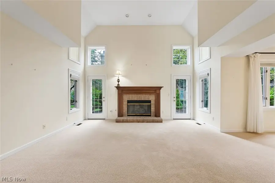 9 Aberdeen Court, Rocky River, OH 44116 - #3