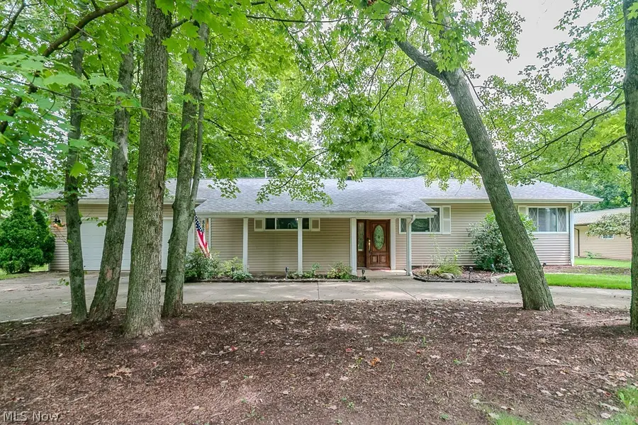 8831 Pine Tree Drive, Macedonia, OH 44056 - #2