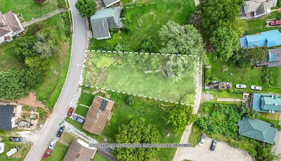 909 5th Street, Marietta, OH 45750 - #2