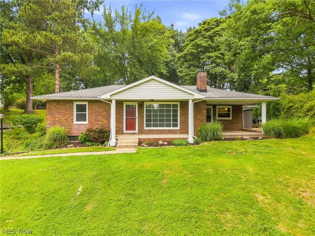 543 Winesap Sw Avenue, North Canton, OH 44709 - #1