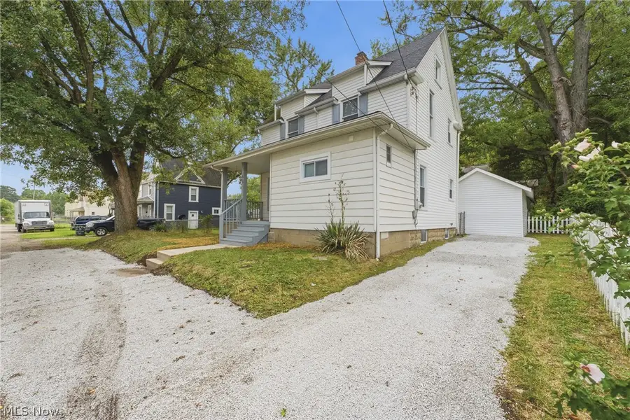1405 Wabash Ne Court, Canton, OH 44705 - #2