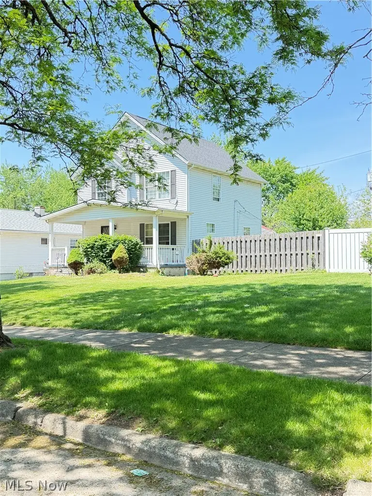 16809 Langly Avenue, Cleveland, OH 44128 - #2