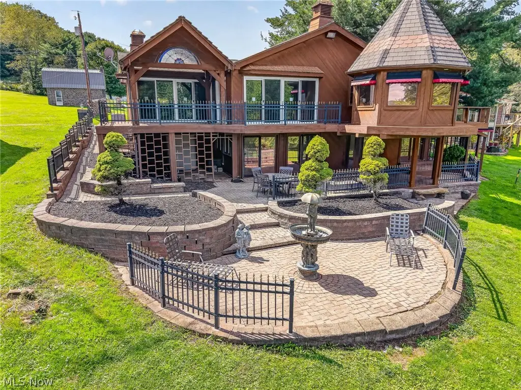 1436 Magnolia Sw Road, Dellroy, OH 44620 - #1