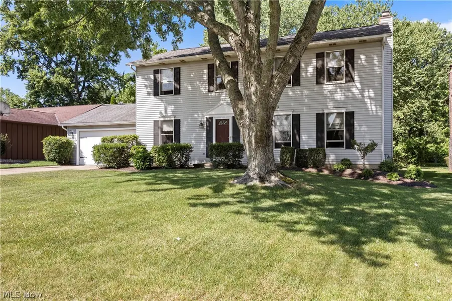 19836 Bennington Drive, Strongsville, OH 44136 - #2