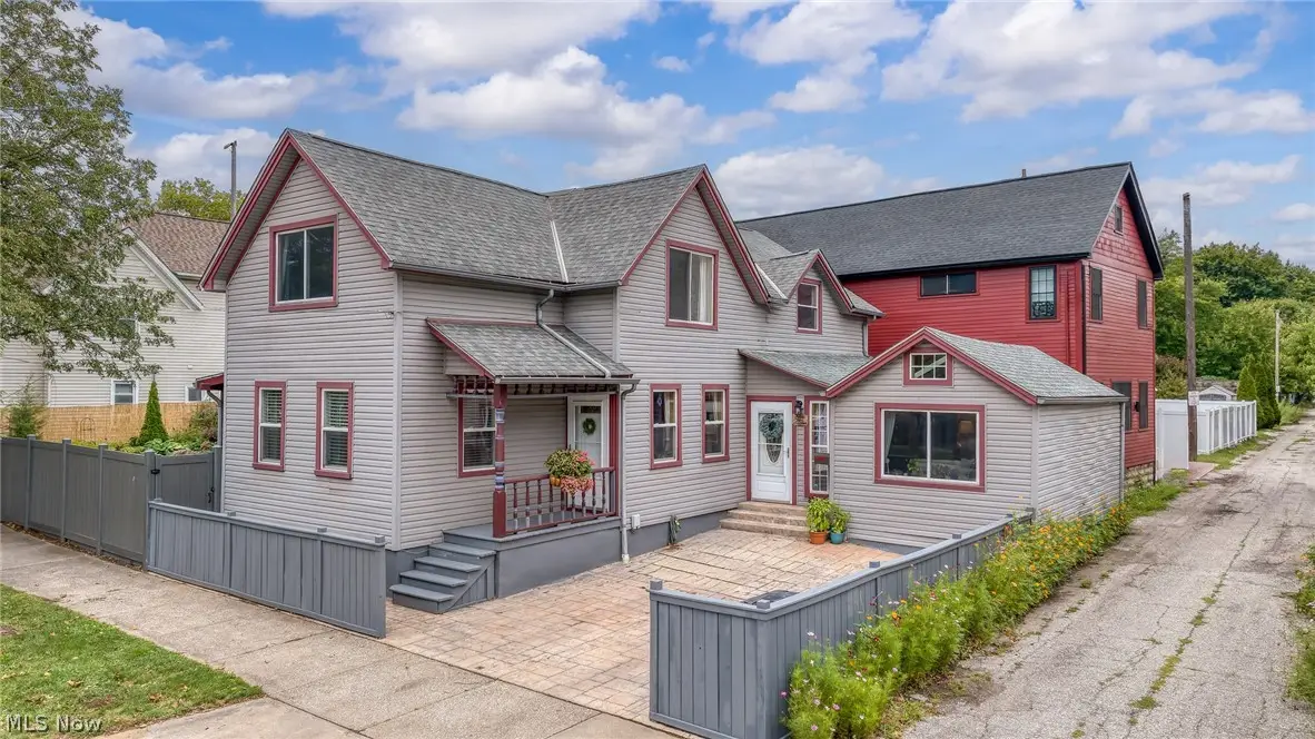 3216 Chatham Avenue, Cleveland, OH 44113 - #1