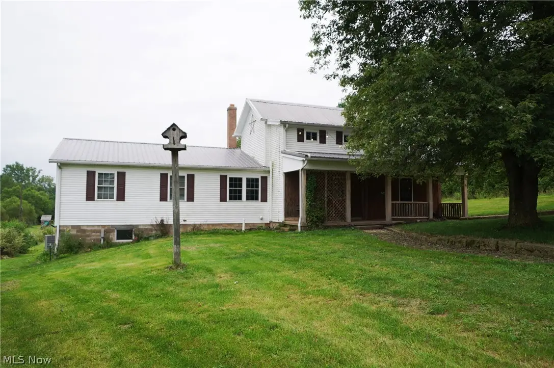1071 Allgyer Se Road, Gnadenhutten, OH 44629 - #1