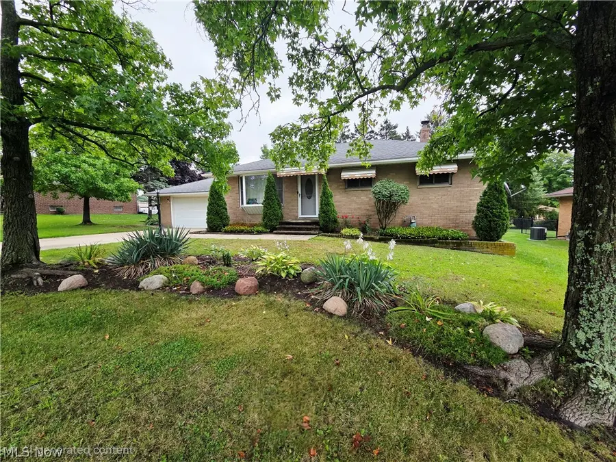 185 Briarleigh Drive, Brunswick, OH 44212 - #2