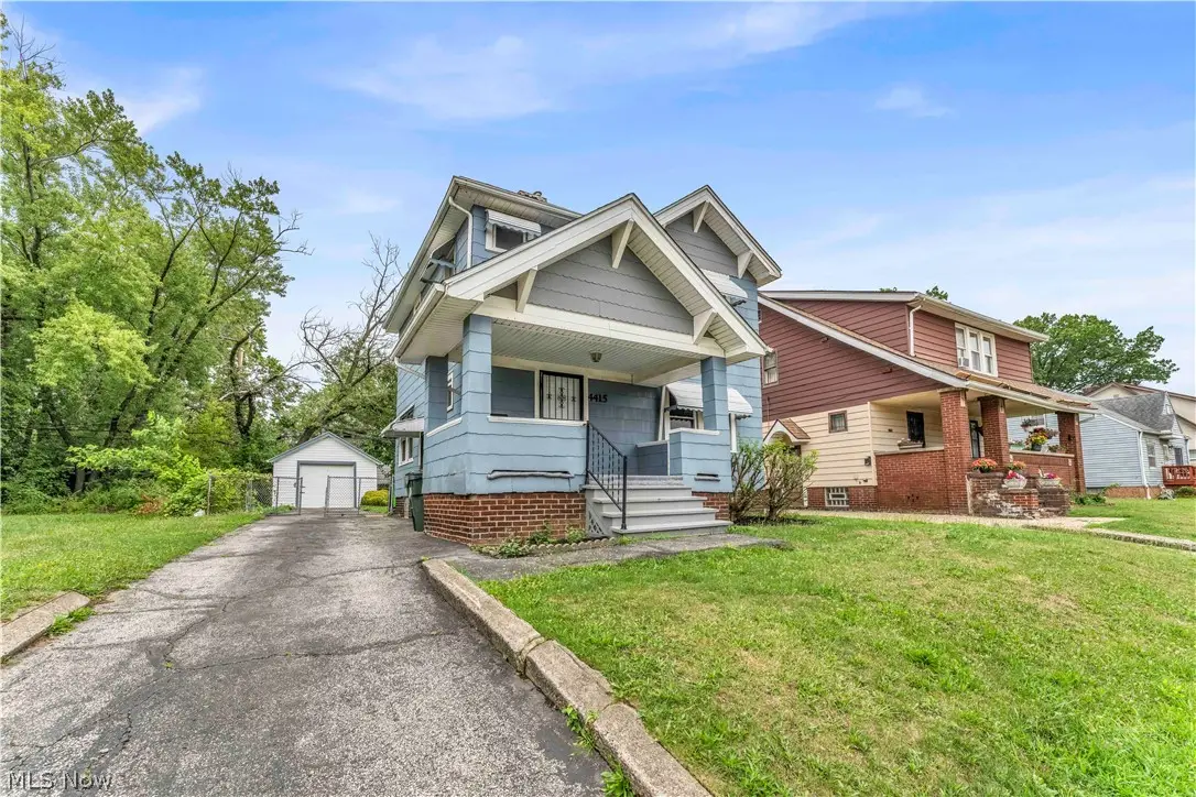 4415 E 139th Street, Garfield Heights, OH 44105 - #1