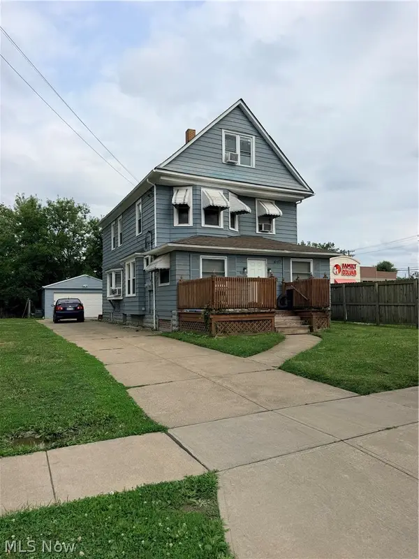 4017 E 54th Street, Newburgh Heights, OH 44105