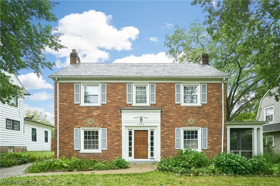 1296 Delia Avenue, Akron, OH 44320 - #1