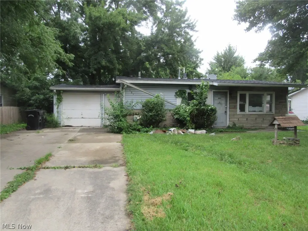 127 Belmont Avenue, Elyria, OH 44035 - #1