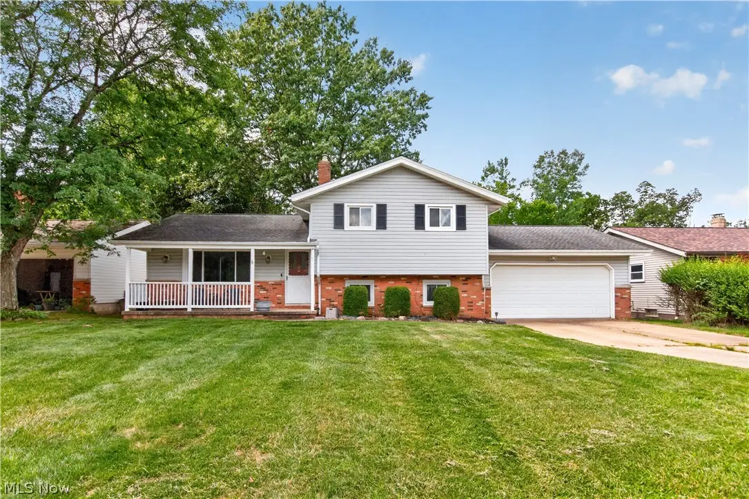 1124 Blueberry Hill Drive, Brunswick, OH 44212 - #1