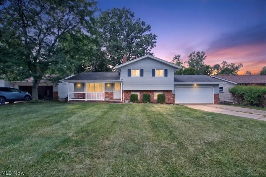1124 Blueberry Hill Drive, Brunswick, OH 44212 - #2