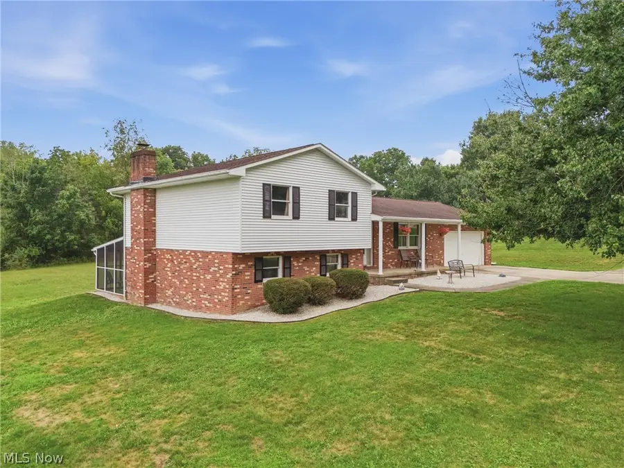 10811 Buehler Ne Road, Bolivar, OH 44612 - #2