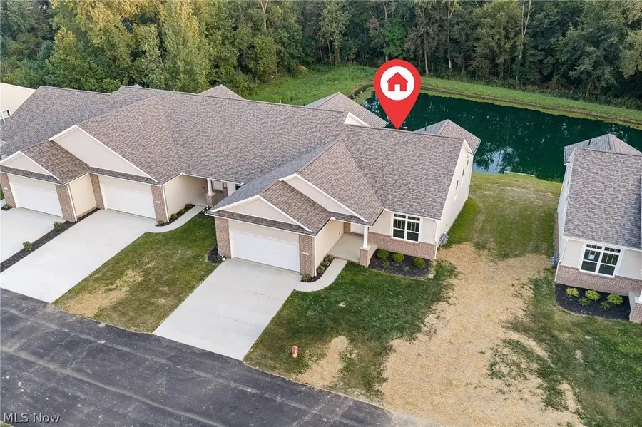1119 Queen Anne Nw Drive, Massillon, OH 44647 - #2