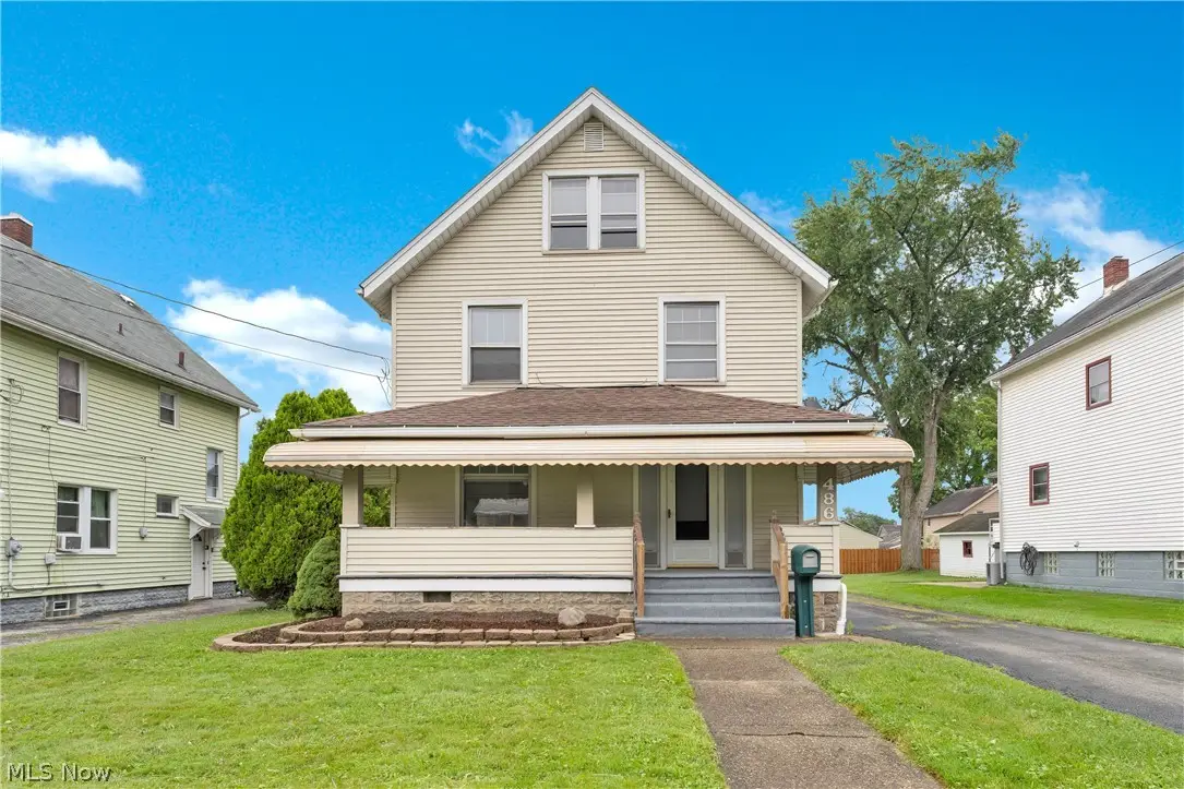 486 7th Street, Struthers, OH 44471 - #1