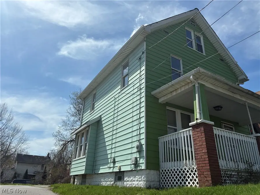 436 Lovisa Street, Akron, OH 44311 - #3
