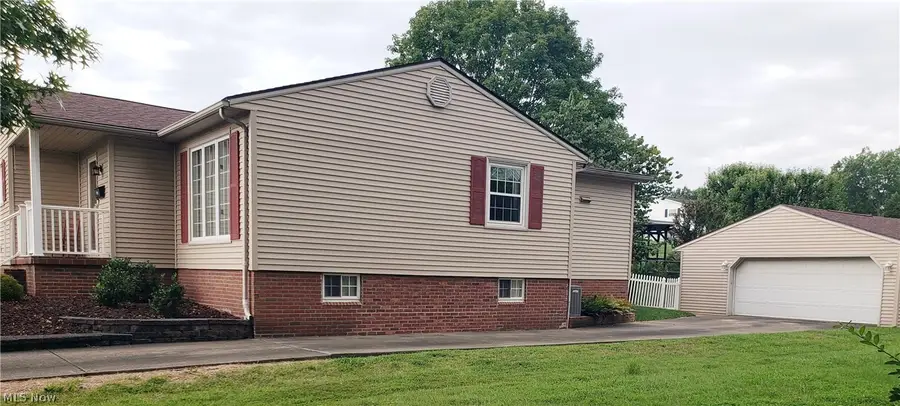 2309 Harrison Avenue, Parkersburg, WV 26104 - #3