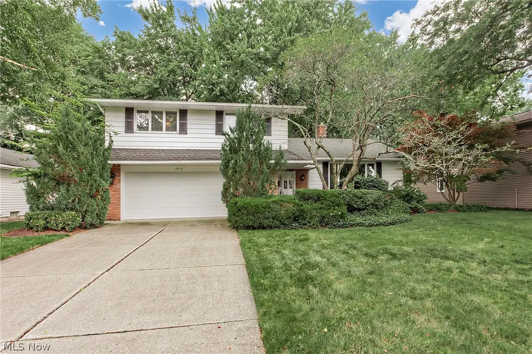 5512 Lansbury Lane, Lyndhurst, OH 44124 - #1