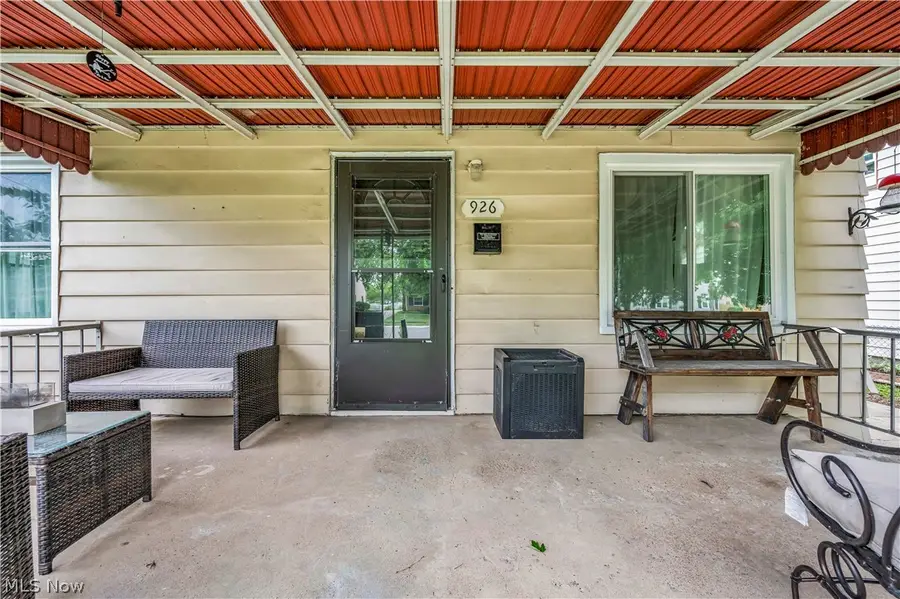 926 Warwick Drive, Sheffield Lake, OH 44054 - #2