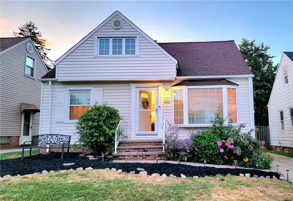11807 Hastings Road, Garfield Heights, OH 44125