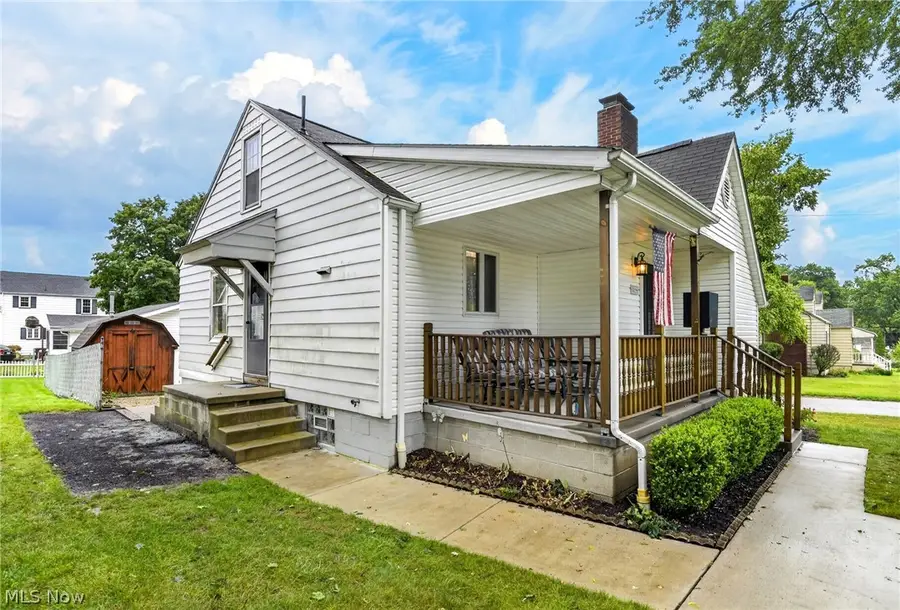 2196 Renwick Drive, Poland, OH 44514 - #2