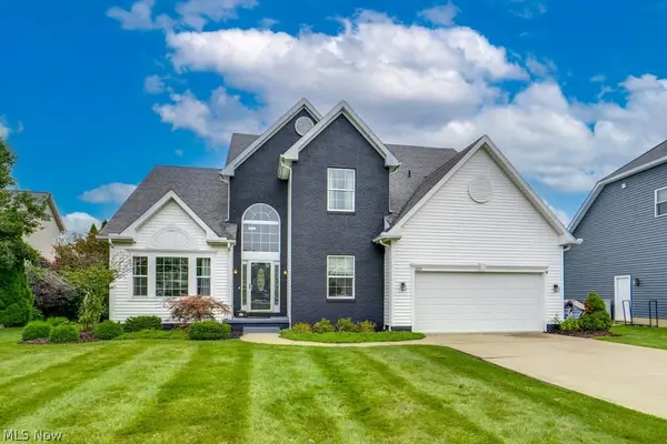 325 Fieldcrest Drive, Fairlawn, OH 44333