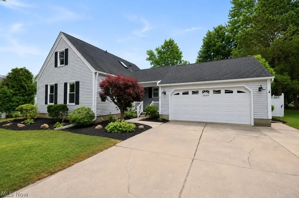 1654 Duffton Lane, Painesville, OH 44077 - #1