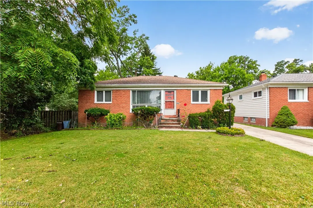 5984 Pearl Road, Parma Heights, OH 44130 - #1